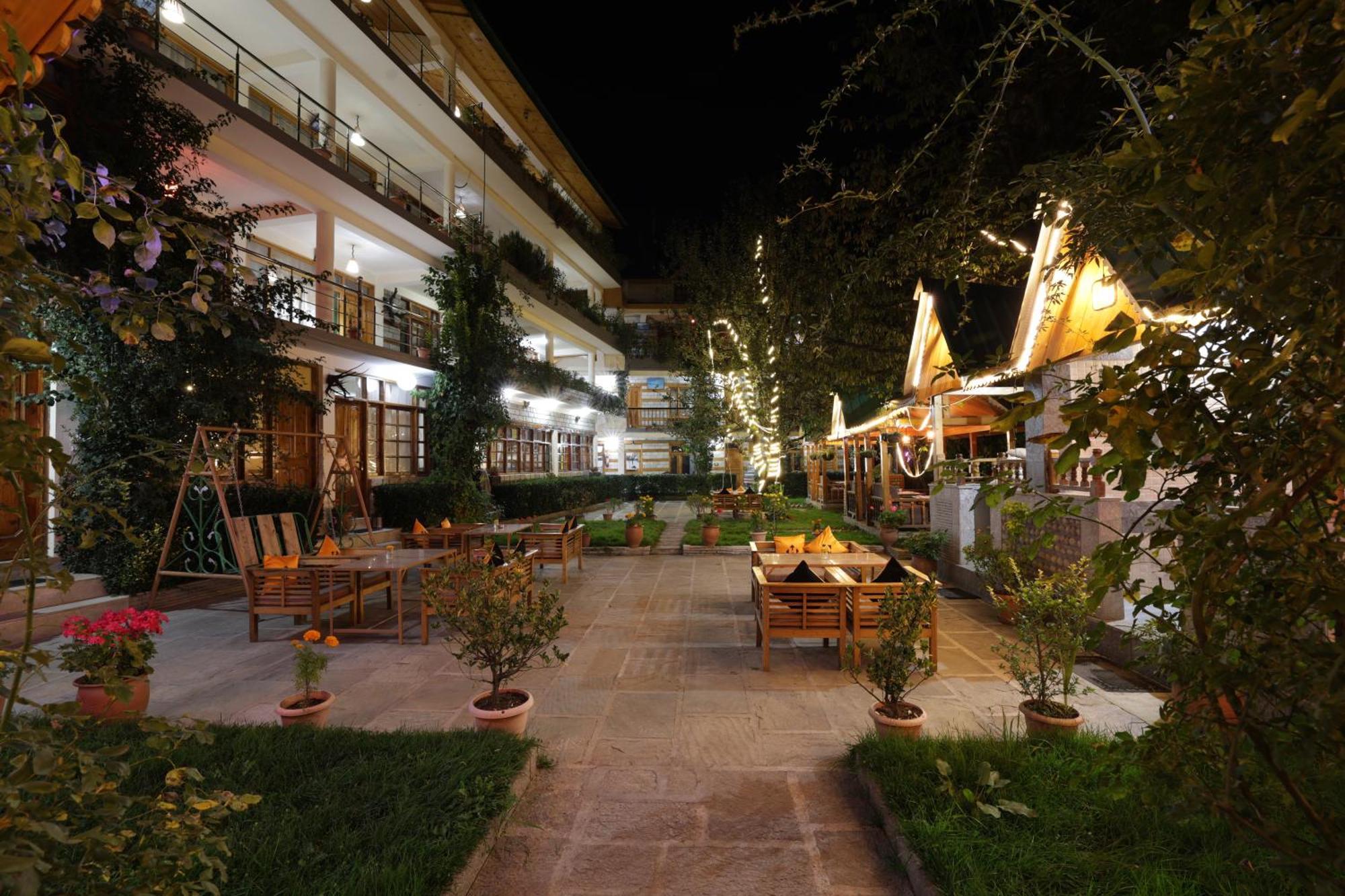 Hide-In Old Manali Hotel Ngoại thất bức ảnh